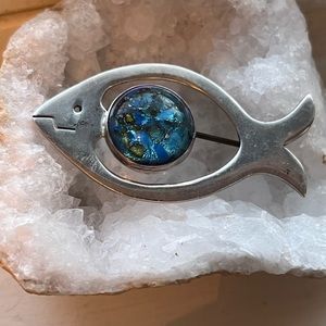Sterling silver 925 fish brooch pin